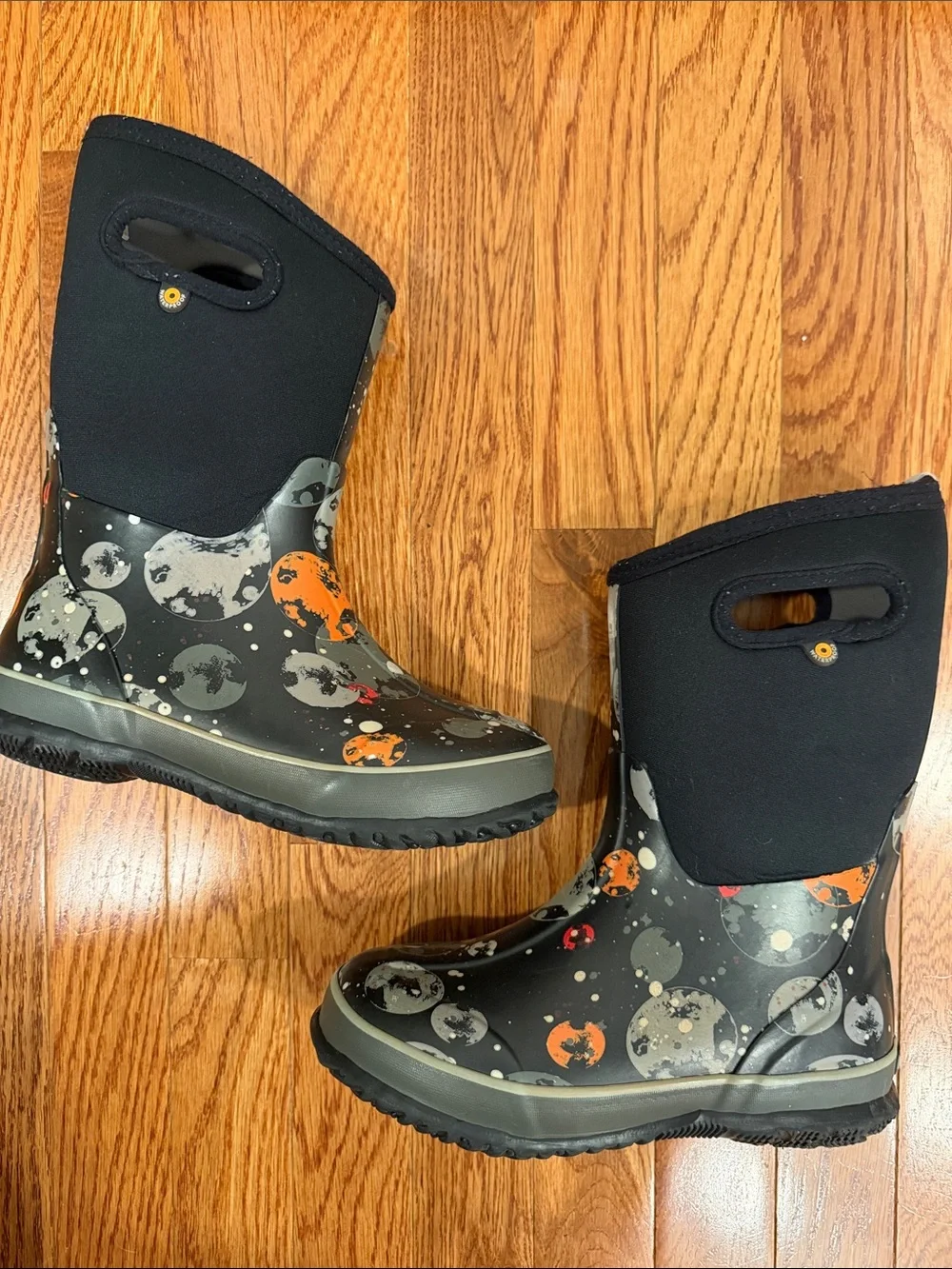 Bogs Kids Black & Orange Moon-Print Waterproof Boots